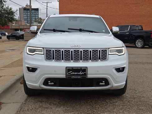 Used 2019 Jeep Grand Cherokee Overland AWD/4WD image 10