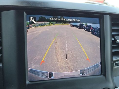 Used 2021 RAM 1500 Big Horn AWD/4WD image 17