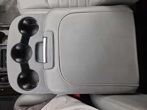 Used 2016 RAM 3500 Tradesman image 37