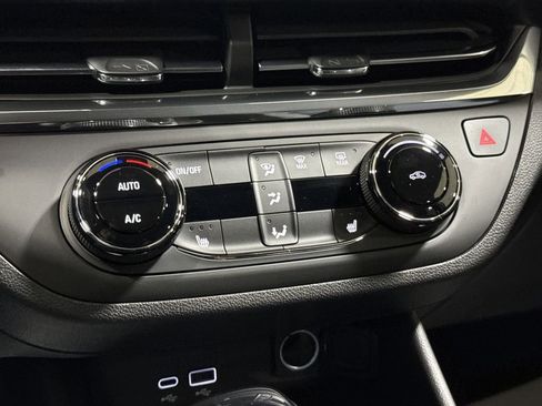 New 2026 Buick Envista Preferred w/ Convenience I Package image 16