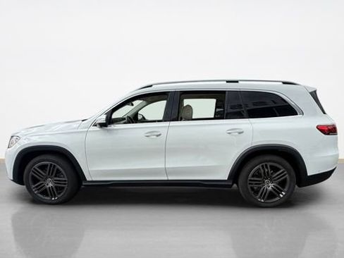 Used 2022 Mercedes-Benz GLS 450 4MATIC image 5