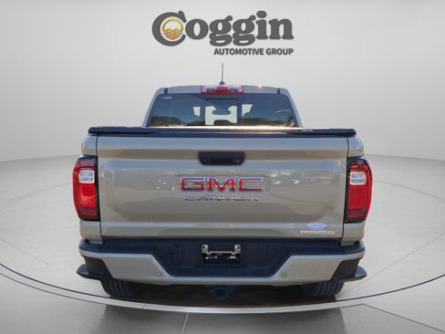 Certified 2024 GMC Canyon Elevation w/ Elevation Premium Package image 4