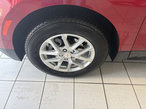 Used 2023 Chevrolet Equinox LT image 8