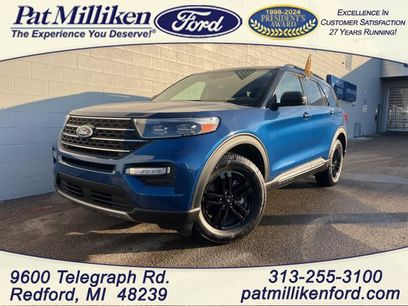 Certified 2022 Ford Explorer XLT w/ Equipment Group 202A