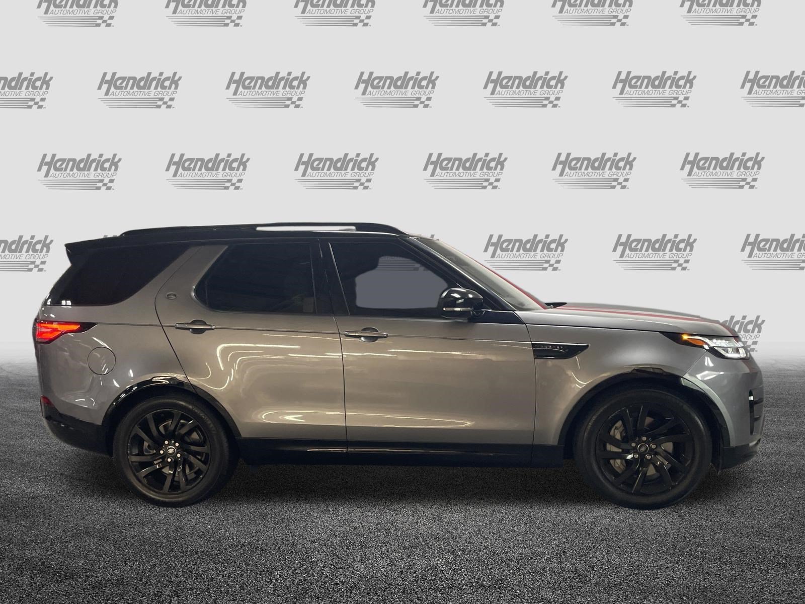 Used 2020 Land Rover Discovery Landmark AWD/4WD image 3