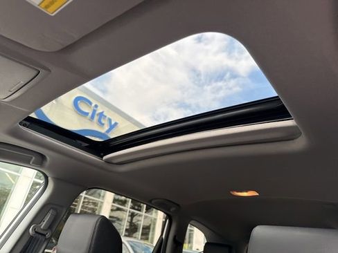 Used 2022 Honda CR-V EX-L image 22