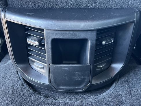 Used 2024 RAM 2500 Big Horn w/ Bed Utility Group image 27