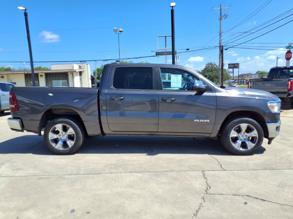 Used 2024 RAM 1500 Laramie RWD image 9