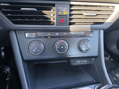 Used 2023 Volkswagen Jetta S image 22