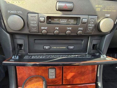 Used 2005 Lexus LS 430 RWD image 17