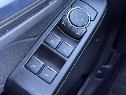 Used 2024 Ford Escape ST-Line image 24