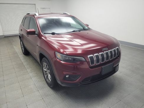 Used 2019 Jeep Cherokee Latitude Plus w/ Cold Weather Group AWD/4WD image 13