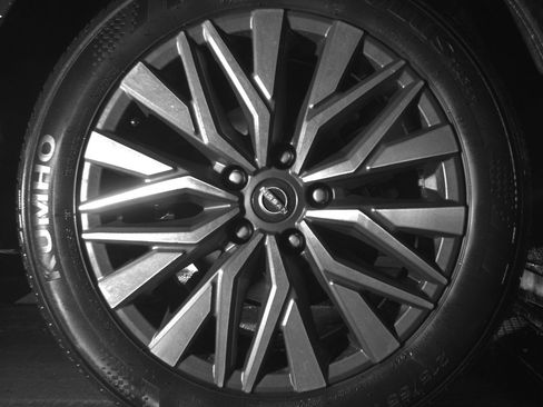 Used 2025 Nissan Altima 2.5 SV image 15