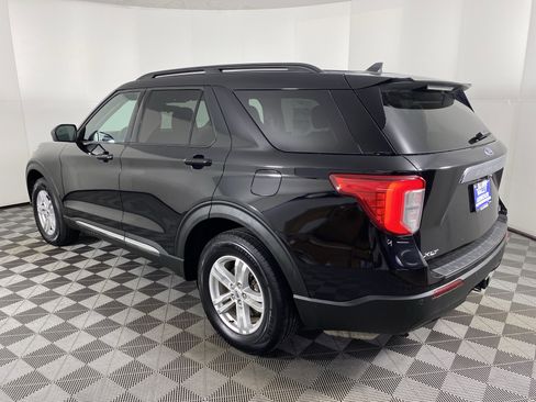 Used 2021 Ford Explorer XLT w/ Class III Trailer Tow Package image 9