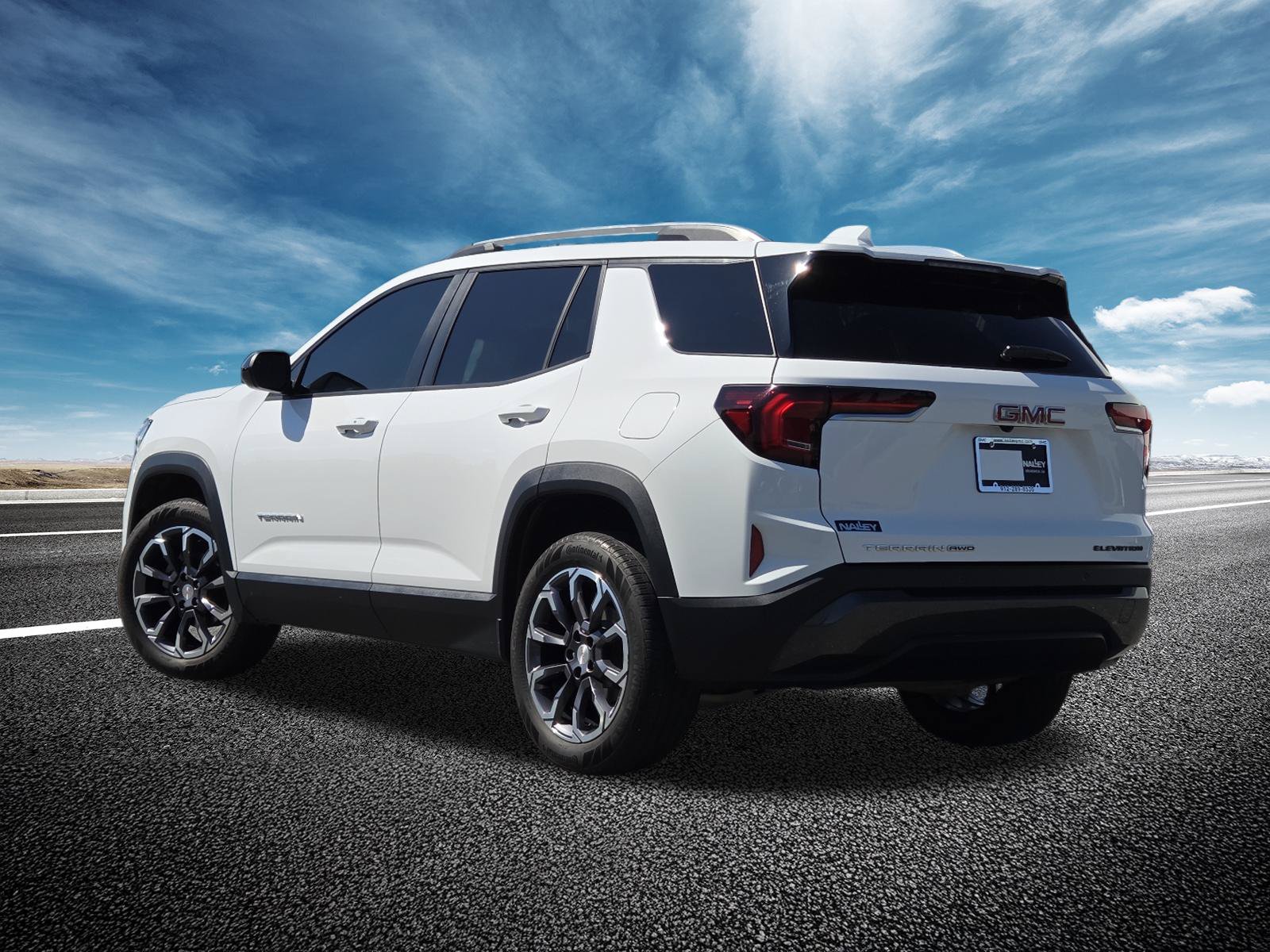 Used 2025 GMC Terrain Elevation w/ Elevation Premium Package AWD/4WD image 13