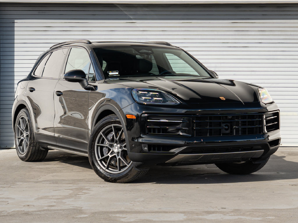Certified 2026 Porsche Cayenne AWD/4WD image 26