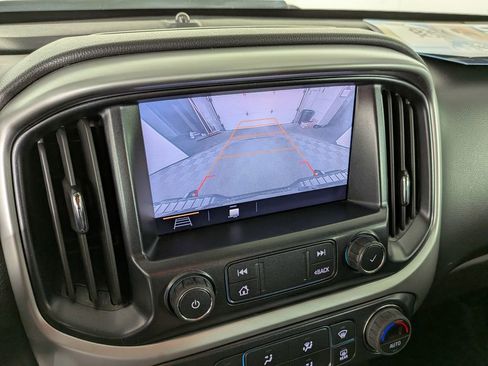 Used 2019 Chevrolet Colorado ZR2 w/ Colorado ZR2 Bison Edition image 28