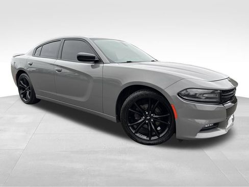 Used 2018 Dodge Charger SXT Plus w/ Blacktop Package image 1