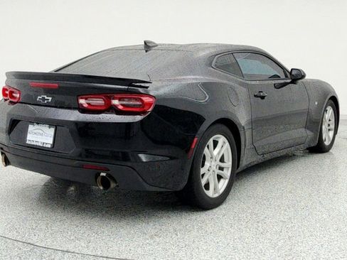 Used 2022 Chevrolet Camaro LS image 5