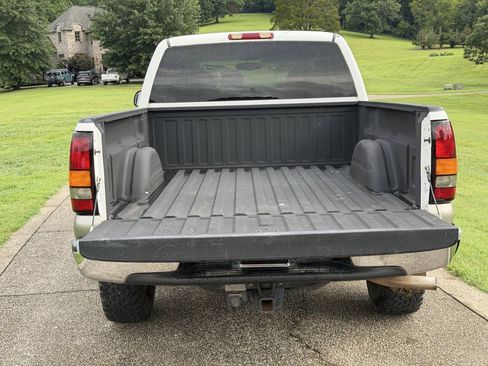 Used 2002 Chevrolet Silverado 1500 LS w/ Off-Road Pkg AWD/4WD image 15