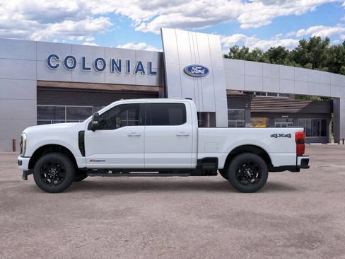 New 2026 Ford F250 Lariat w/ Black Appearance Package AWD/4WD image 3