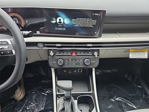 New 2026 Hyundai Tucson SE image 19