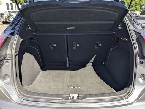 Used 2023 Nissan Kicks SR w/ SR Premium Package FWD image 27