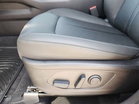 New 2026 Kia Sorento S image 17