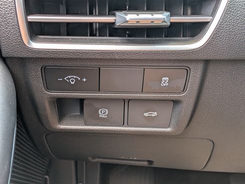 Used 2024 Hyundai Sonata SEL w/ Convenience Package FWD image 22