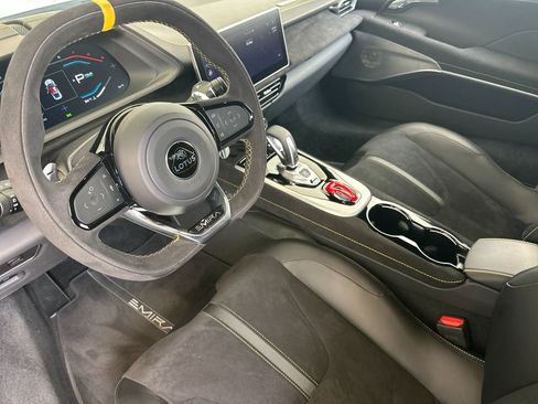 Used 2025 Lotus Emira RWD image 10