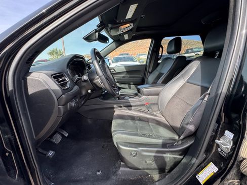 Used 2022 Dodge Durango GT image 9