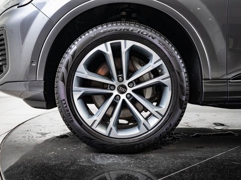 Certified 2025 Audi Q7 2.0T Premium Plus w/ Premium Plus Package image 13