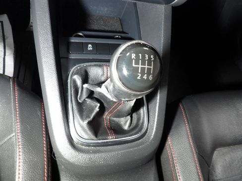 Used 2013 Volkswagen Jetta GLI Autobahn FWD image 14