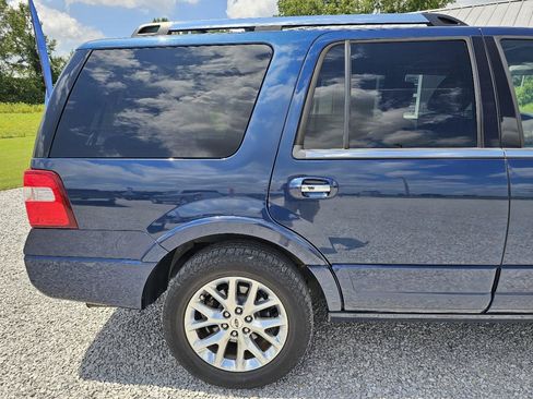 Used 2017 Ford Expedition Limited w/ Equipment Group 301A RWD image 11