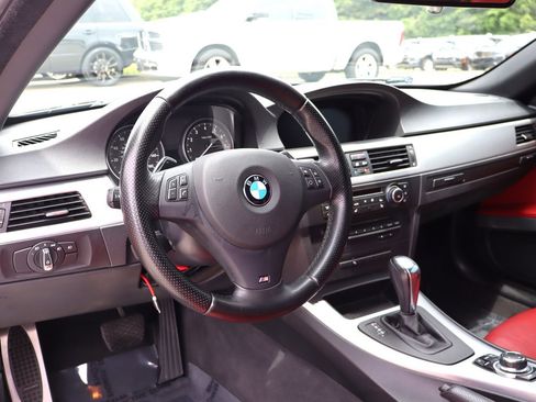 Used 2012 BMW 335i Convertible RWD image 22
