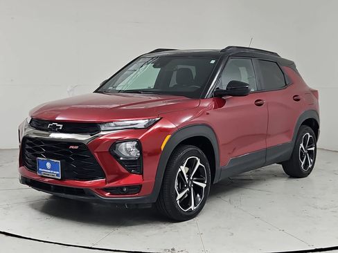Used 2021 Chevrolet TrailBlazer RS w/ Sun and Liftgate Package AWD/4WD image 1