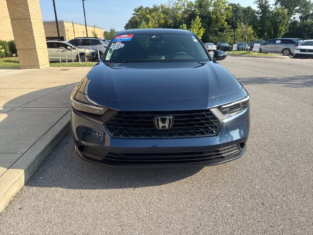Certified 2025 Honda Accord SE image 7