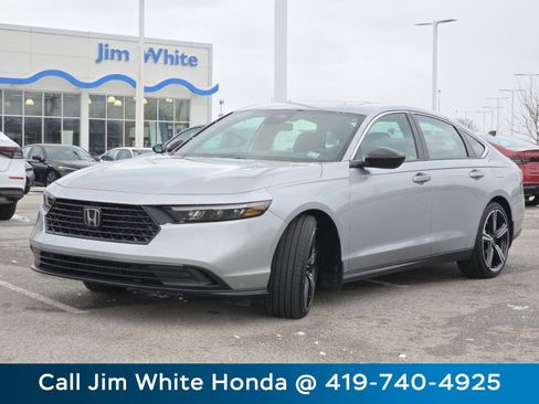 Certified 2023 Honda Accord Sport image 15