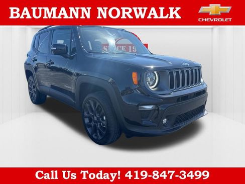 Used 2023 Jeep Renegade Limited w/ Sun/Sound Group AWD/4WD image 1