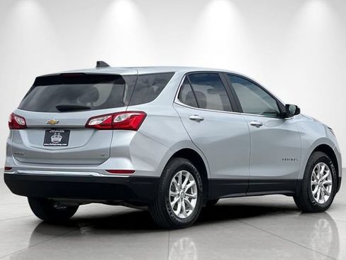 Used 2021 Chevrolet Equinox LT FWD image 4