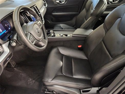 Used 2024 Volvo S60 B5 Core image 13