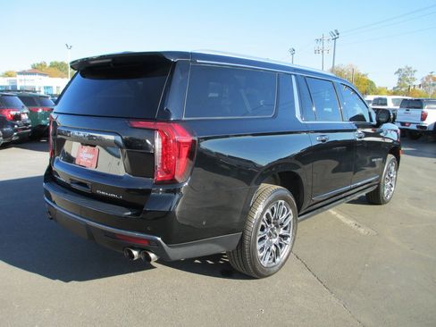 Certified 2023 GMC Yukon XL Denali Ultimate image 5