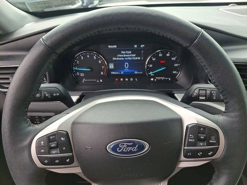 Certified 2023 Ford Explorer XLT w/ Equipment Group 202A AWD/4WD image 21