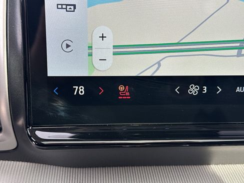 Used 2025 Ford Expedition Max Active image 21