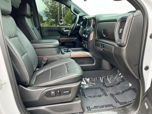 Used 2023 Chevrolet Silverado 2500 High Country w/ Z71 Off-Road Package AWD/4WD image 28