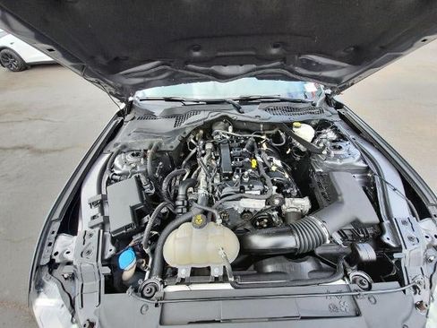 Used 2023 Ford Mustang Convertible RWD image 27
