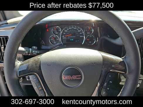 New 2026 GMC Savana 2500 w/ Driver Convenience Package image 24