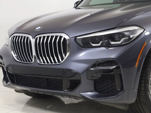 Used 2022 BMW X5 xDrive40i w/ M Sport Package AWD/4WD image 50