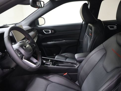 New 2026 Jeep Compass Trailhawk AWD/4WD image 9