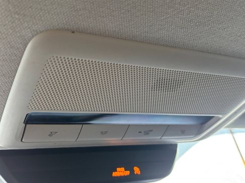 Used 2021 MAZDA MAZDA3 s image 7